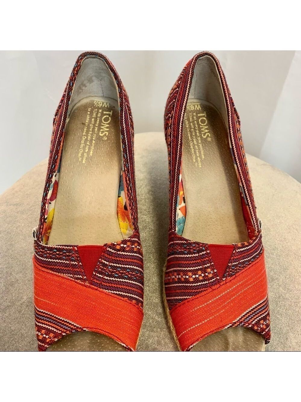 TOMS Red orange Wedge espadrille Sandal size 6.5 - Picture 4 of 6